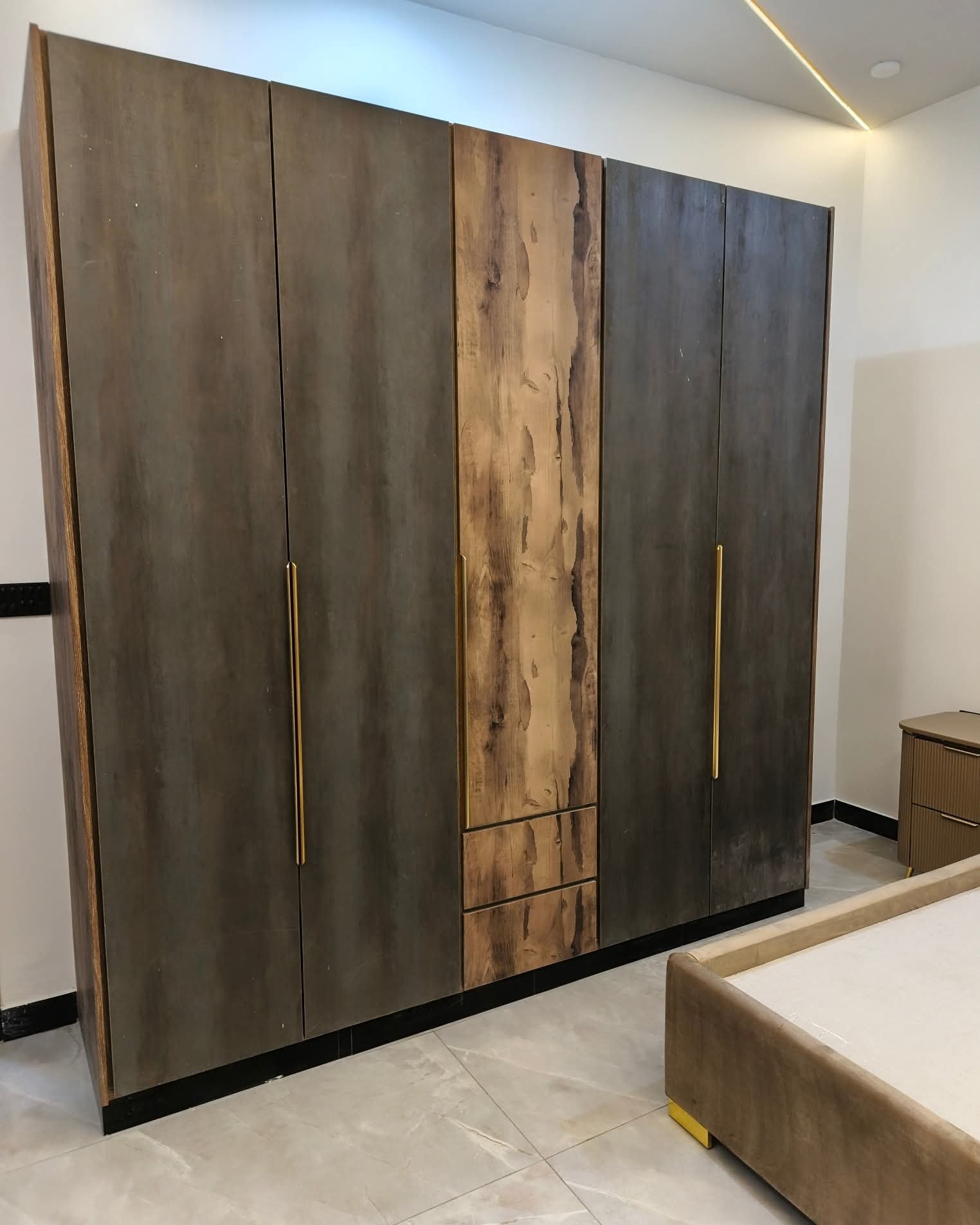 Royal Walnut Wardrobe